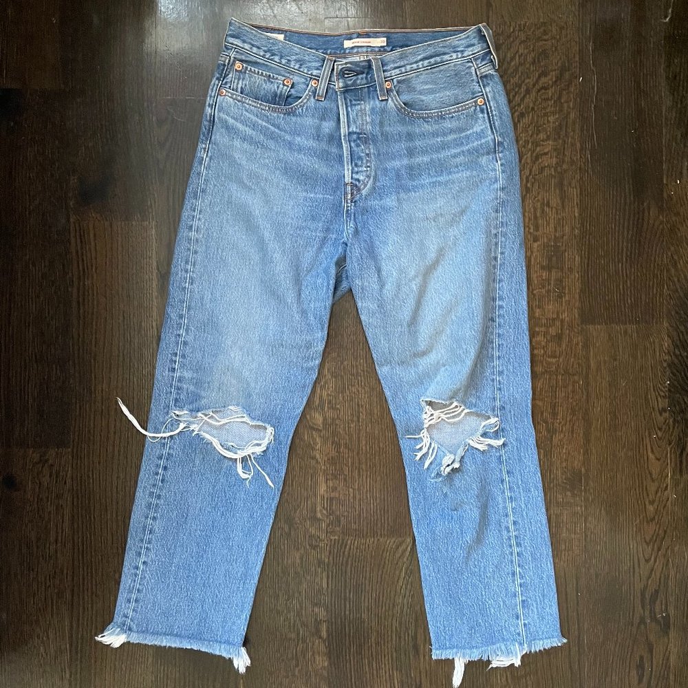 Levis Wedgie Straight Jeans